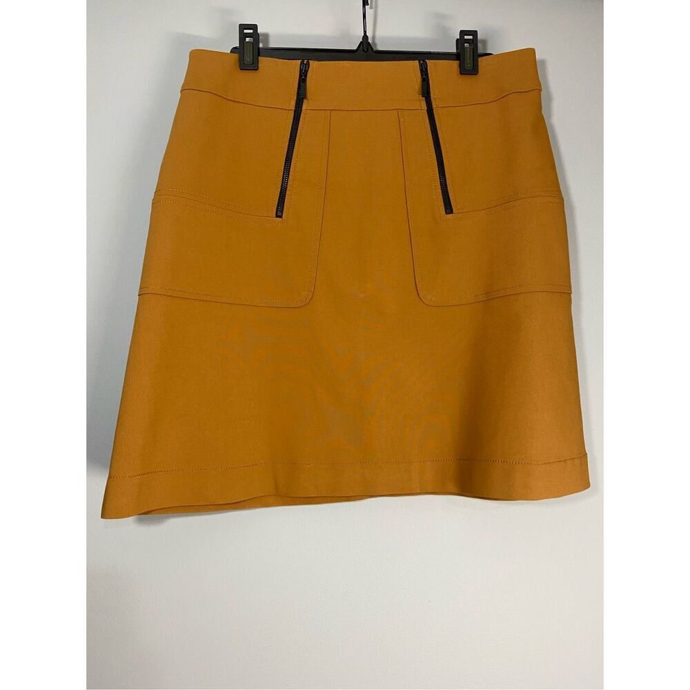 S 12, Cue brand skirt made in Australia with European fabric. Like new condition